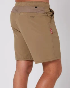 Foow A Day hort - Deep Taupe<Follow Wake