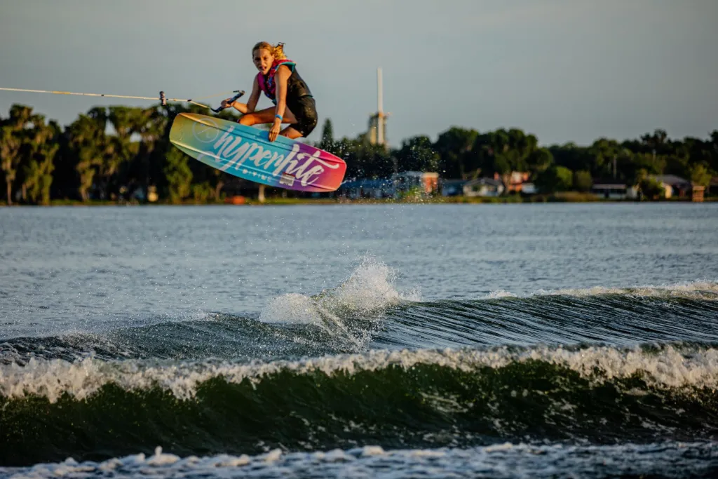 2025 Divine Jr. Wakeboard<Hyperlite Clearance