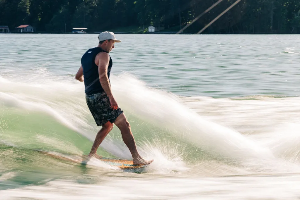 El Guapo Wakesurf Board 2026<Liquid Force Hot
