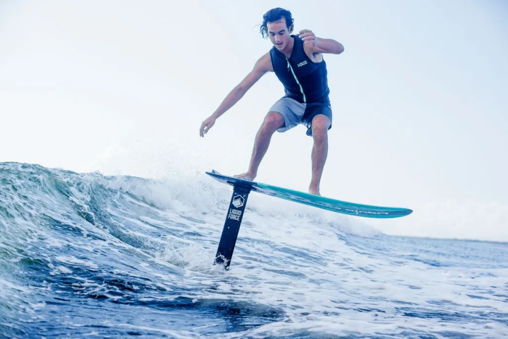 Launch Foil Board | Launch Alloy 1200 Fuselock Foil Package 2026<Liquid Force Discount