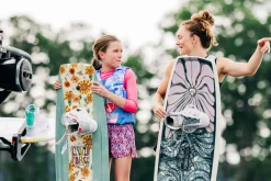 2025 M.E. Kid's Wakeboard<Liquid Force Online