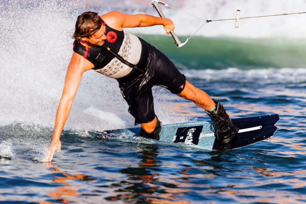 Remedy Wakeboard 2026<Liquid Force Hot