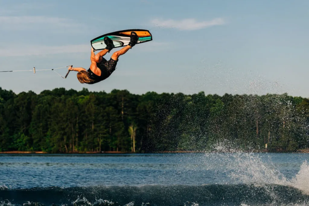 2025 Trip Wakeboard | Index 6R Bindings<Liquid Force Hot