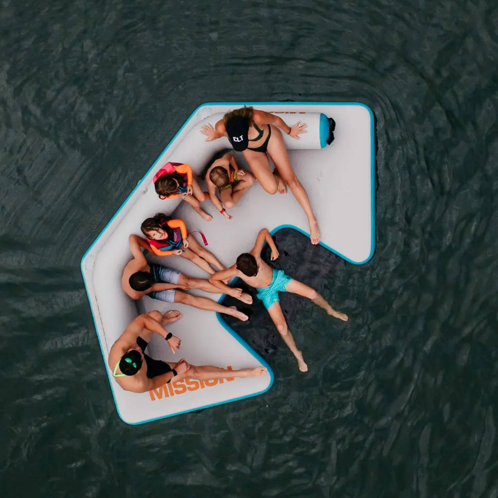 Reef Lite Lounge Inflatable Water Mat (6.5' x11.5' x 6')<MISSION Discount