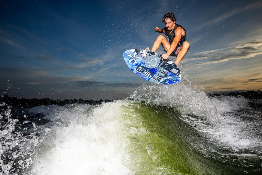 Key Jett Shreds Wakesurf Board 2026<Phase 5