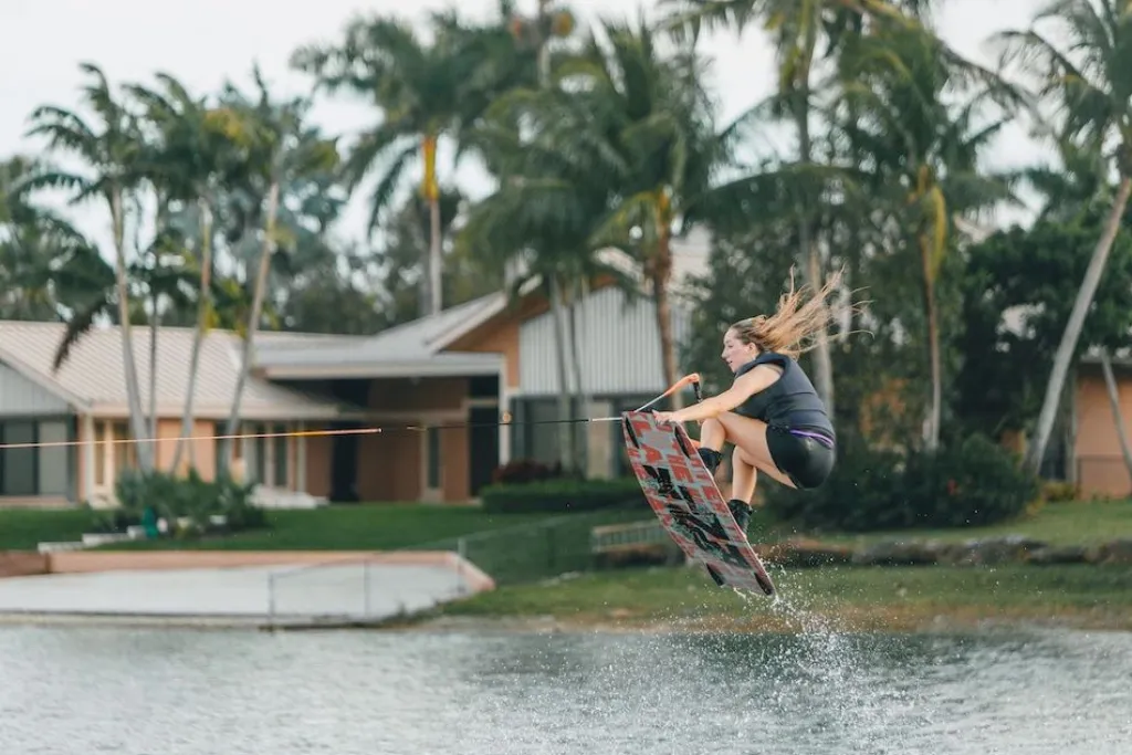 Women's Quarter 'Til Midnight Wakeboard 2026<Ronix Online